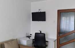 Apartament 3 camere, mobilat, decomandat, parcare
