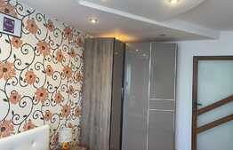 Apartament 3 camere, mobilat, decomandat, parcare