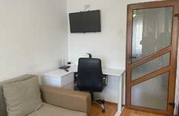 Apartament 3 camere, mobilat, decomandat, parcare