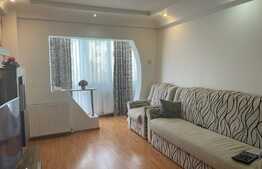 Apartament 3 camere, mobilat, decomandat, parcare