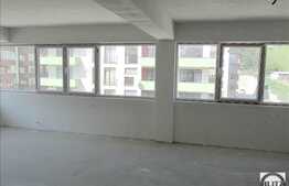 Semifinisat! Apartament de vanzare, 3 camere semidecomandate, 81 mp