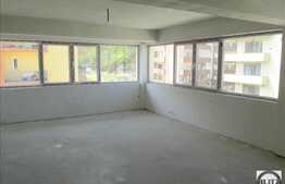 Semifinisat! Apartament de vanzare, 3 camere semidecomandate, 81 mp