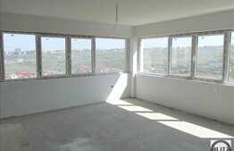 Semifinisat! Apartament de vanzare, 3 camere semidecomandate, 81 mp