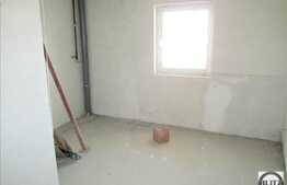 Semifinisat! Apartament de vanzare, 3 camere semidecomandate, 81 mp