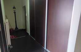 Apartament 3 camere, mobilat, 57 mp, loc de parcare, zona Cetatii!