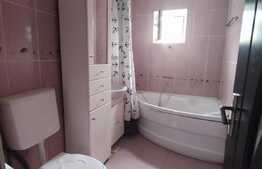 Apartament 3 camere, mobilat, 57 mp, loc de parcare, zona Cetatii!