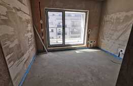 Apartament de 3 camere, terasa 44 mp, zona Vivo