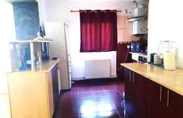 Apartament 2 camere, 69mp, decomandat, etaj intermediar