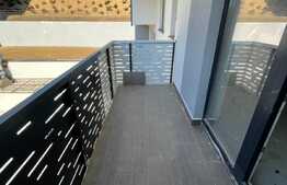 Apartament de 2 camere, 51 mp, etaj intermediar, zona Regal