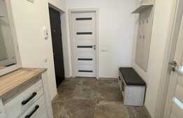 Apartament 2 camere, 52 mp, parcare, etaj intermediar, zona Terra