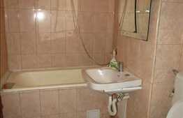 3 camere, 71 mp, mobilat dragut,  zona Hotel Royal