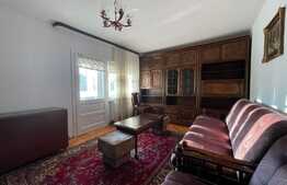 Apartament 2 camere, parcare, balcon, zona Piata Cipariu