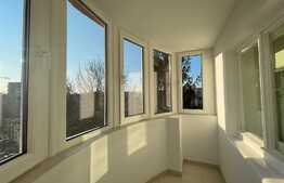 Apartament 2 camere, parcare, balcon, zona Piata Cipariu