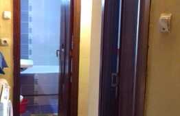 Apartament 3 camere de vanzare, 50 mp utili, zona strazii Primaverii