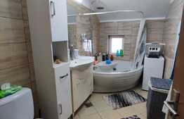 Apartament 2 camere, decomandat, zona Florilor!