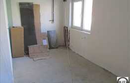 Apartament 2 camere, 57 mp, plus 36 mp terasa! zona Edgar Quinet. Semifinisat!