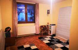 Apartament de 4 camere, 96 mp, loc parcare inclus, zona Centrul Istoric