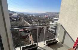 Apartament 2 camere, 45 mp, terasa, parcare, zona Vivo