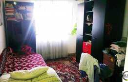Vanzare apartament 3 camere, 68 mp, decomandat, zona McDonalds
