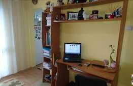 De vanzare garsoniera, 28 mp, zona Calvaria