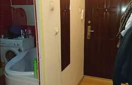 De vanzare garsoniera, 28 mp, zona Calvaria