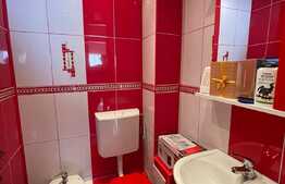 Apartament de 3 camere, 70 mp, decomandat, zona stadionul CFR