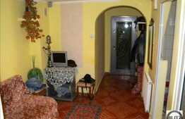 Apartament 3 camere de vanzare, 65 mp utili, zona BIG, cu boxa si parcare