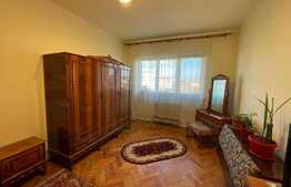 Apartament 2 camere, decomandat, parcare, zona strazii Horea