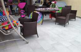 Apartament cu o priveliste deosebita, 4 camere,120 mp, terasa 80 mp, ansamblu privat!