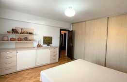 Apartament 3 camere, decomandat, 80 mp, balcon, Piata Cipariu