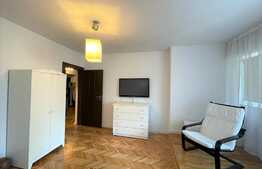 Apartament 3 camere, decomandat, 80 mp, balcon, Piata Cipariu