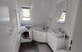 Apartament 3 camere, 2 bai, 66 mp, terasa, parcare, zona Vivo