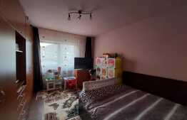 Apartament 2 camere, decomandat, 59 mp, parcare, zona Eroilor!