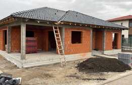 De vanzare casa individuala, 120 mp utili, 500 mp teren, Jucu