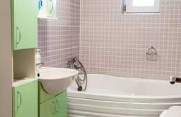 Apartament de 3 camere decomandate, 75 mp, zona The Office