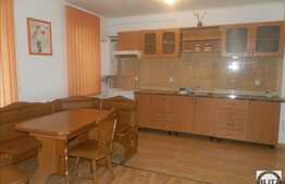 De vanzare 2 camere, 50,34 mp, gradina 38 mp, parcare, zona strazii Eroilor