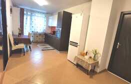 Apartament de 2 camere, 2 bai, decomandat, balcon, parcare cu CF, zona Oasului