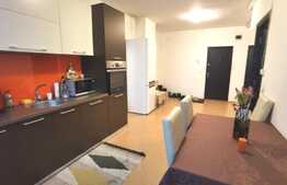 Apartament de 2 camere, 2 bai, decomandat, balcon, parcare cu CF, zona Oasului