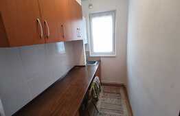 Apartament 2 camere, semidecomandat, zona Florilor