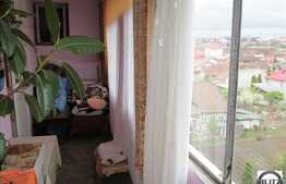 Vanzare apartament 3 camere, 56 mp utili, zona Maramuresului, cu boxa