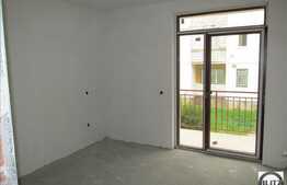 2 camere de vanzare, semifinisat, 52 mp utili, zona Casa Piratilor, cu parcare