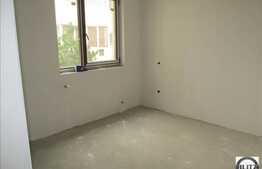 Vanzare 2 camere, 52 mp utili, zona Casa Piratilor, semifinisat, cu parcare