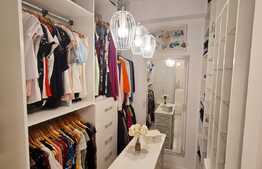 Apartament de lux, 74 mp, 3 camere, A.C, dressing, parcare, zona Cetatii