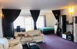 Triplex finisat, 135 mp utili, teren 100 mp, zona Taietura Turcului