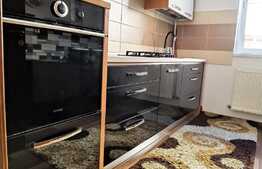 Apartament de 2 camere, modern, decomandat, parcare, zona Tractorul 