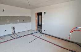 Apartament de 3 camere, incalzire in pardoseala, parcare, zona Cetatii