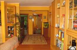 3 camere decomandate, 93 mp, imobil nou, garaj incalzit boxa, zona Piata Engels!