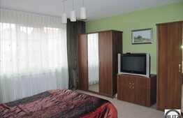 3 camere decomandate, 93 mp, imobil nou, garaj incalzit boxa, zona Piata Engels!