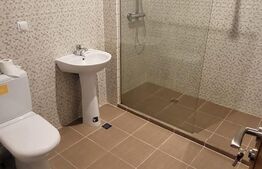 Apartament luminos, balcon, priveliste, boxa, garaj optional! Zona Subcetate!