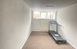 Casa de 630 mp si teren 600 mp, mobilata si utilata, zona Centrala